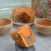 ???? Durian Lotus Paste Mooncake with 1 Yolk