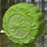 ?????? Premium Durian Paste Snow Skin / ???????? Charcoal Kahlua & Butter Paste Snow Skin / ?????? Baked Moon Cake with Salted Bean Paste & Jade Pandan / ??????? Baked Moon Cake with White Lotus & Single Yolk